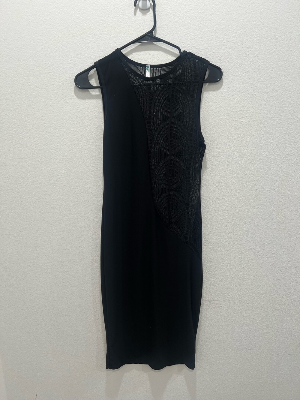 Sleeveless Black Lace-Accent Sheath Dress Size L